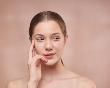 Natural recipes to heal oily skin … safely hydrate it and solve common problems