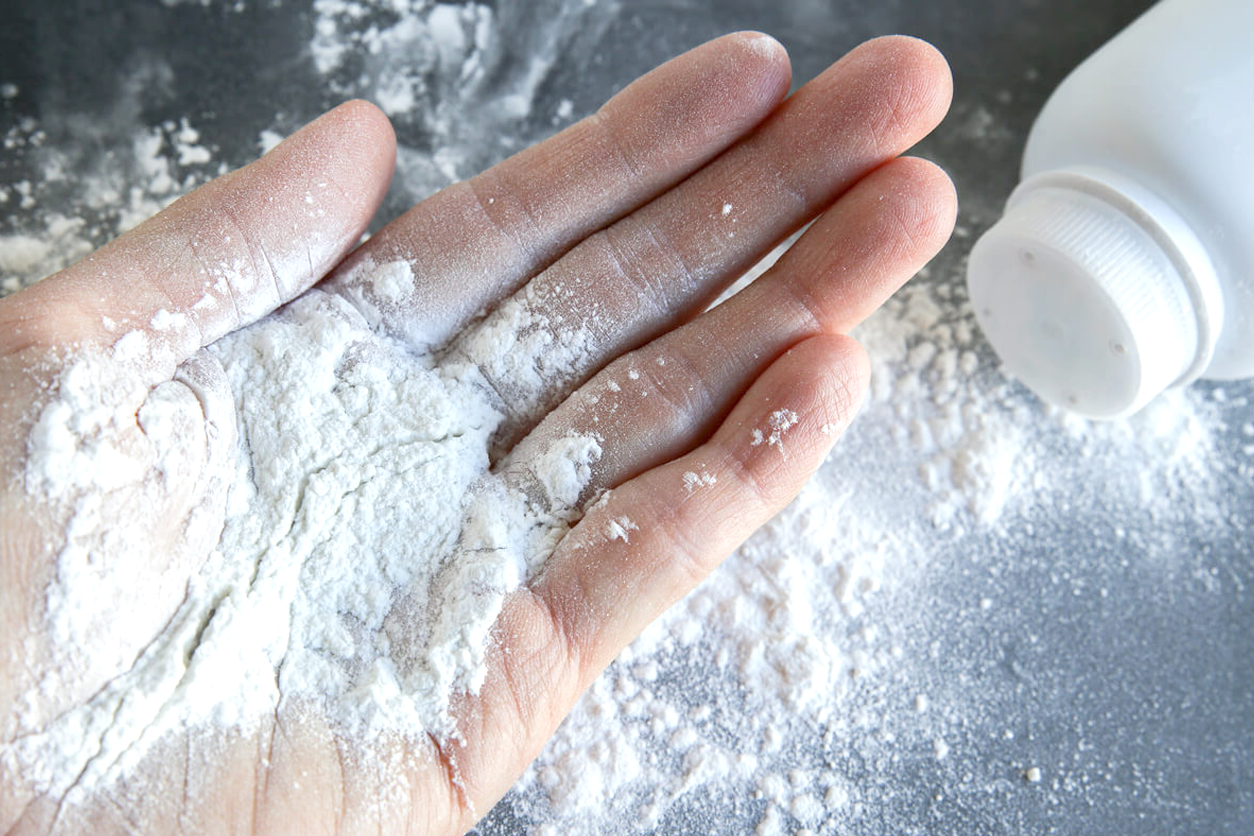 6 Natural Ways To Treat Sweaty Hands And Feet BLUEMESS